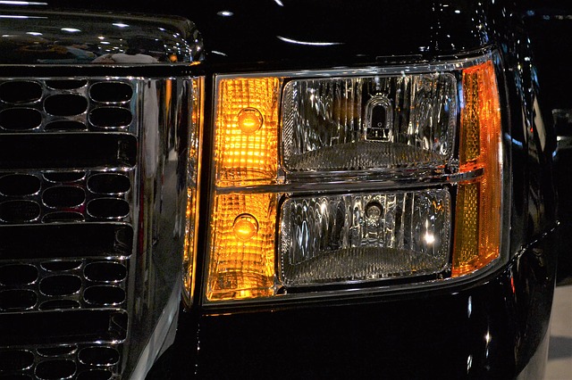 H7 žárovka je modernější typ autožárovek do předních světlometů
